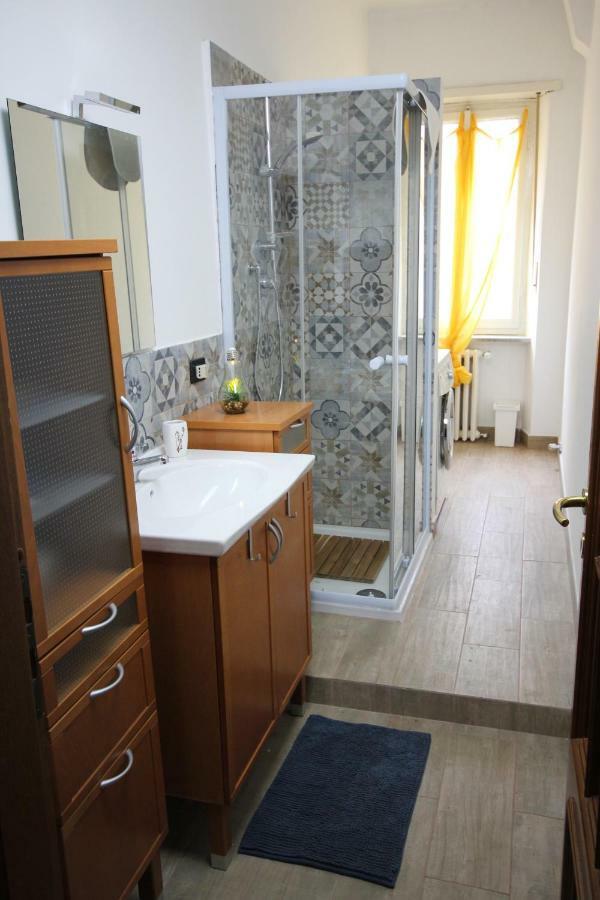 Апартаменты A Casa Di Isotta Турин Экстерьер фото